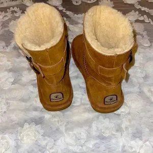 BEARPAW Women's Tessa Hickory Size 7 | Women's Boot Classic Suede | Women's Slip On Boot | Comfortable Winter Boot　並行輸入品 Bearpaw Tessa Hickory II Suede Boots Women Size 7 M | eBay